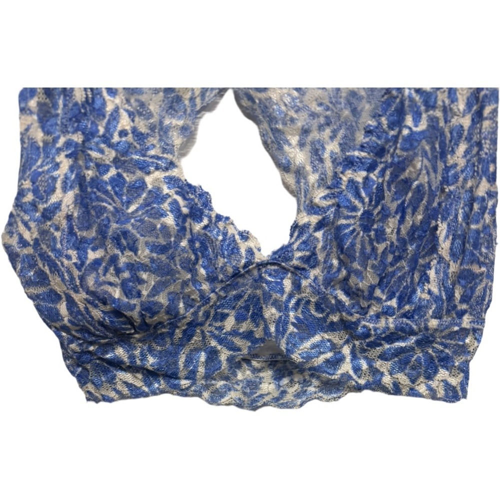 Free People intimately Blue White Floral Lace pullover Bralette crop top large - Picture 3 of 6